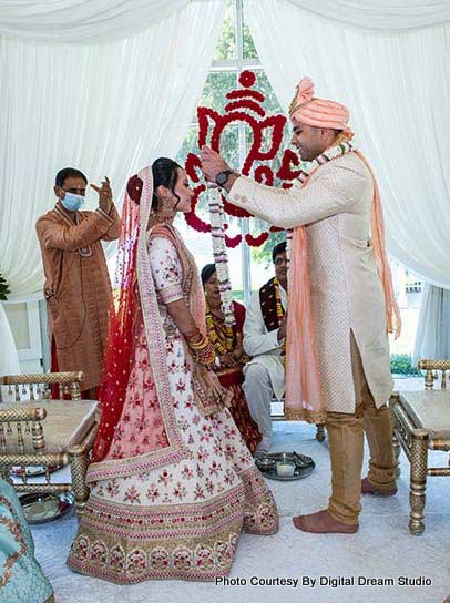 Indian Wedding by Priest Bhavinkumar Trivedi 