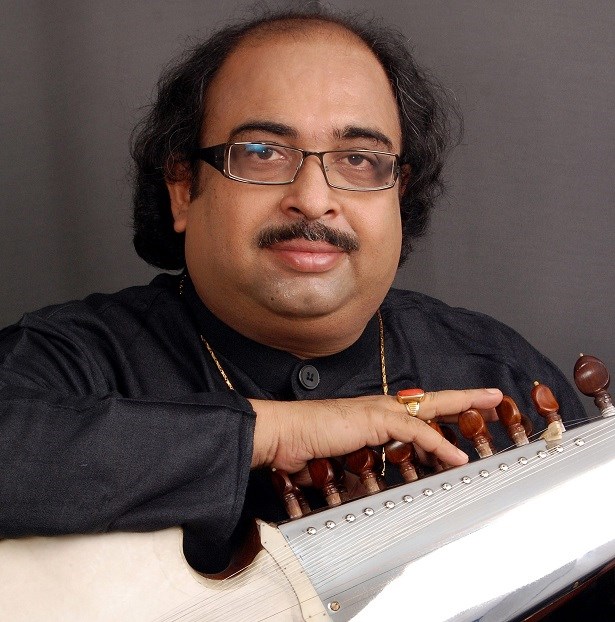 Legendary Sarod Player Pandit Tejendra Majumdar Concert