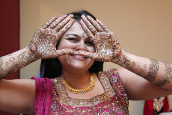 Wedding Story Nilu & Jay Patel - Mehendi