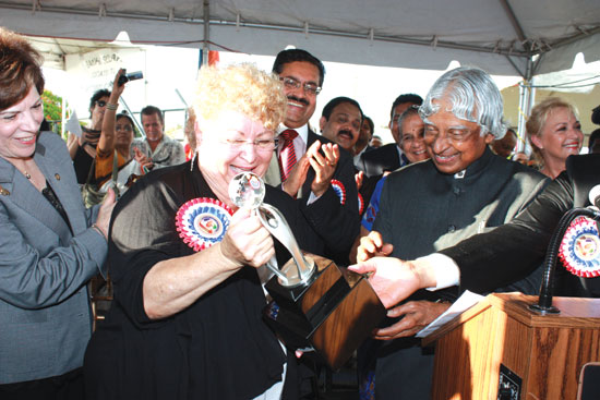 Dr. A.P.J. Abdul Kalam and The Mayor of the Town of Davie Opened Trophy