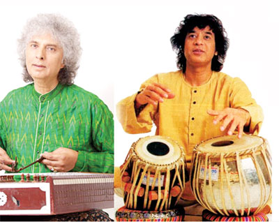 Pandit Shiv Kumar Sharma and Zakir Hussain