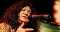 AbidaParveen E1468000632285