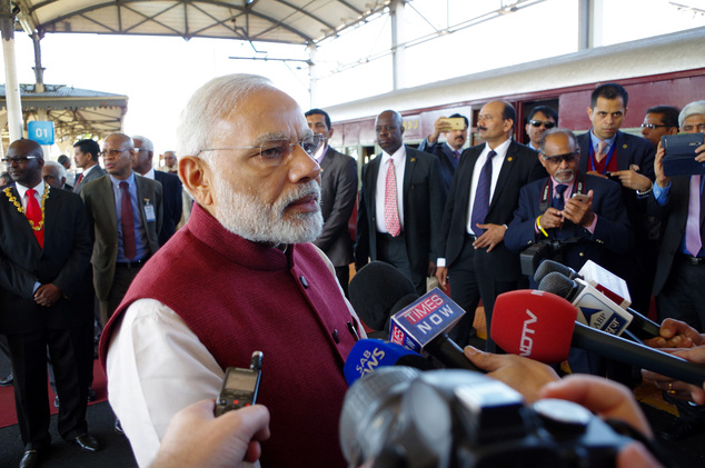 PM MODI In South Africa Train