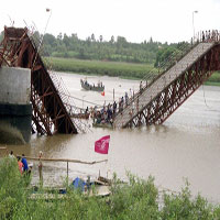 Bridge Collapse1