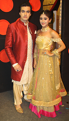 YRKKH Stars Mohsin Khan and Shivangi Joshi are Sizzling Hot in New Photoshoot 