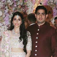 Akash Ambani Sloka Mehta Ftr Img