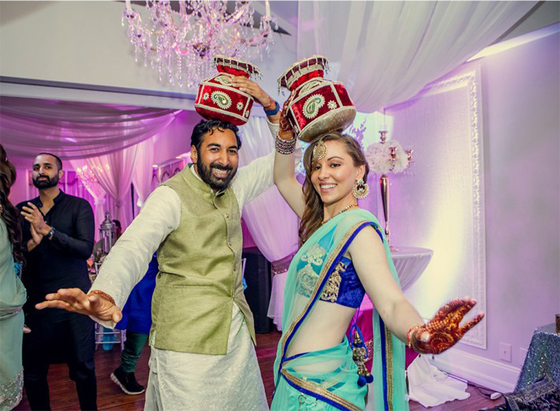 Indian weddings are best known for their grandeur, traditions, grace, colors and almost carnival-type celebration