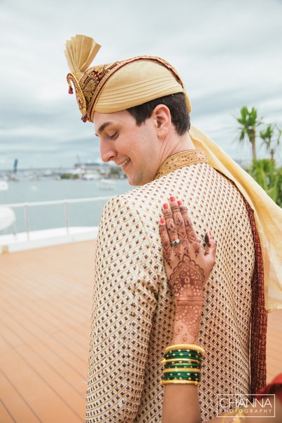 Groom turn around for first look of his to be wife