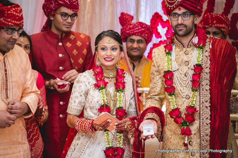 Varmala Exchange at indian Wedding