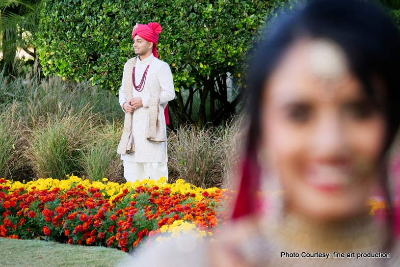 Indian couple photoshoot outdoors