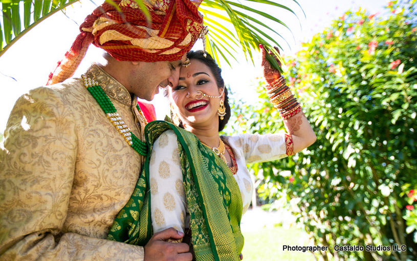 Beautiful Movement for Indian Couple During pictures