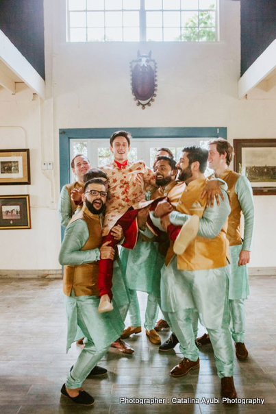 Indian groom enjyoing with indian groomsman