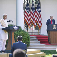 BAPS Pujari Recites Vedic Hindu Prayer on National Day of Prayer at the White House