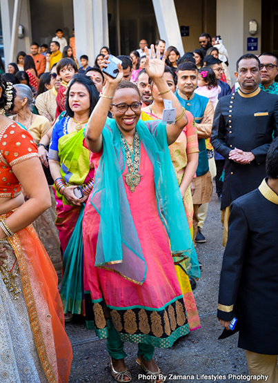 Friends Anf Family dancing at the baraat