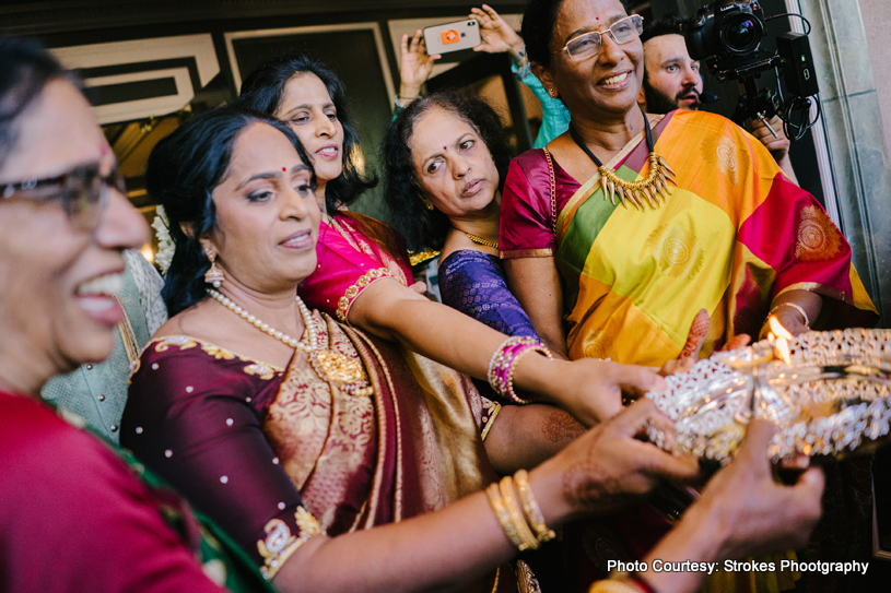 Wedding Rituals before Groom Enters the Banquet Hall