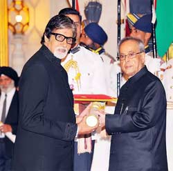 Amithabh Bachchan has been recognized with India’s highest film honor, the Dadasaheb Phalke Award.