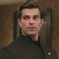 Karan Singh Grover aka Mr. Bajaj Exits Kasautii Zindagii Kayy