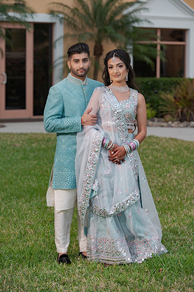 Detailed look of Indian Bride and groom