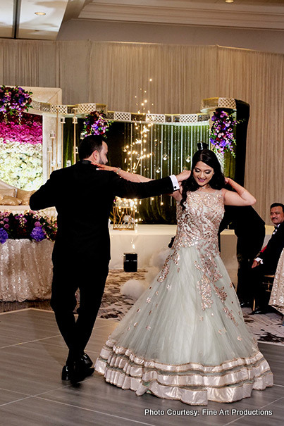 Amazing Couple Outfit For Wedding Reception