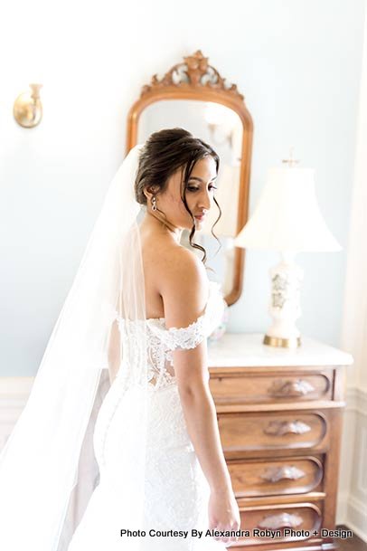 Indian bride looking gorgeous