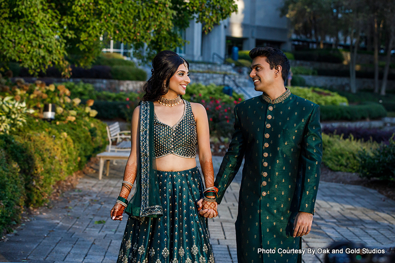  Lovebirds looking to each other with graceful smile