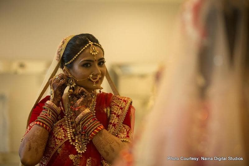 Indian Bride wearing Mangtika