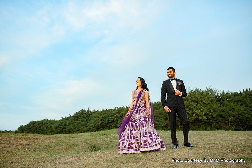 Indian wedding couple Possing for Outdoor shoot