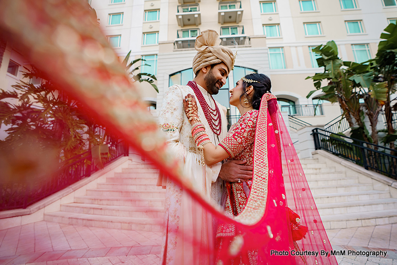 Indian Wedding Couple possing for Outdoor Photoshoot