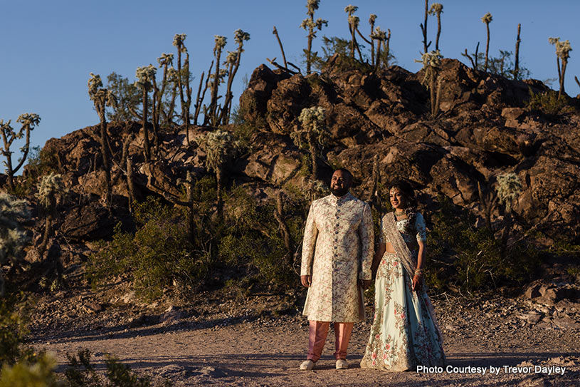 wedding couple holding hand for forever