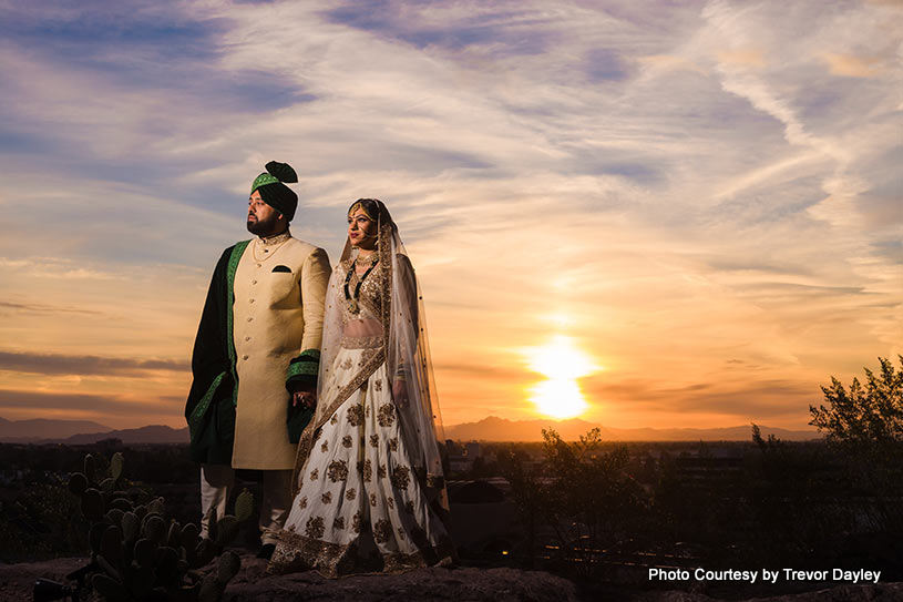 Indian wedding couple looks like Maharani and maharaja