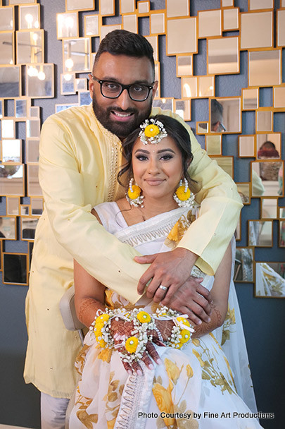 Romantic Photo Pose by Beautiful Indian Wedding Couples