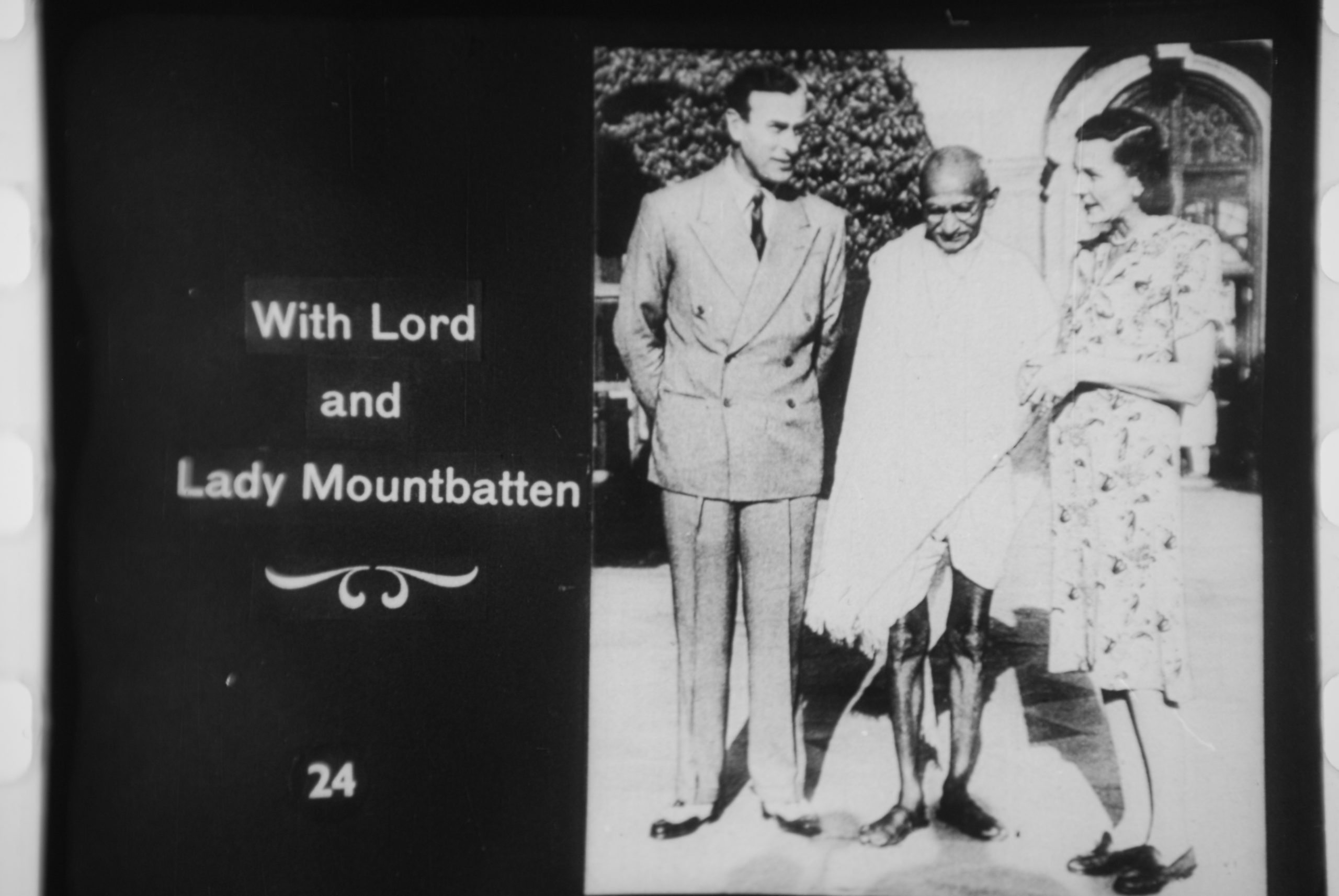 Gandhi With Lord And Lady MountBatten Scaled