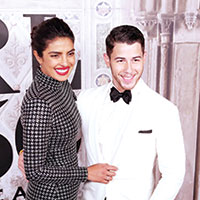 Priyanka Chopra Nick Jonas Ftr Img