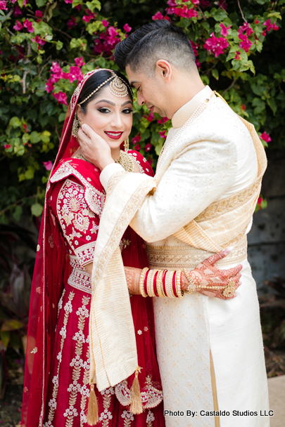 A big smile is the best makeup for bride