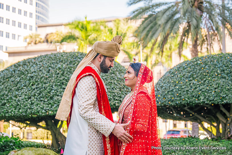 Indian bride gave Indian Groom a cold stare