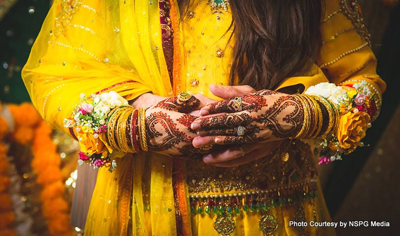 Romantic Photo Pose by Beautiful Indian Wedding Couples