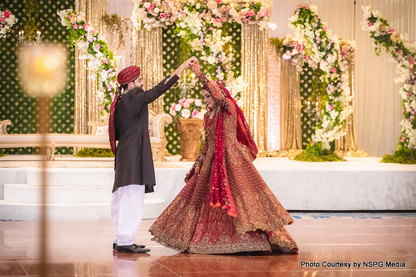 Indian wedding couple's first Dance Performance