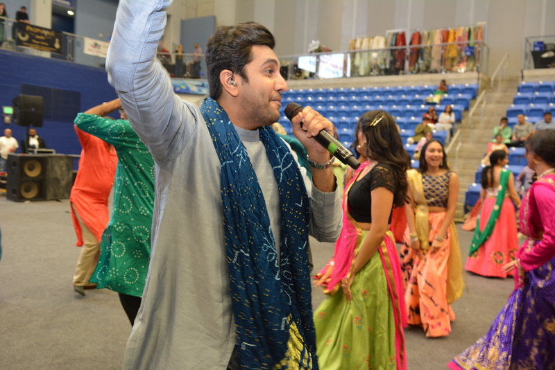 Parth Oza brings first time ever traditional Raas