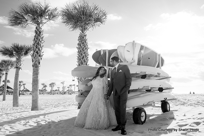 Indian wedding couple photoshoot at outdoor location