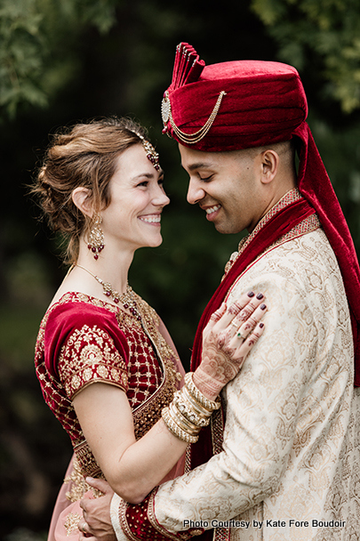 What a romantic moment for wedding couple