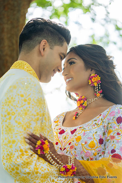 Indian bride and groom's look capture