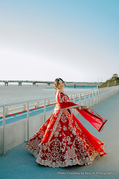 Twirling bride look gorgeous