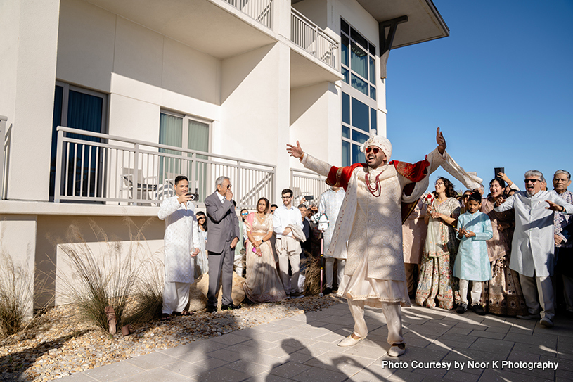 Indian wedding priest Mahesh Gor