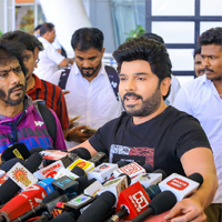 Legend Saravanan Img