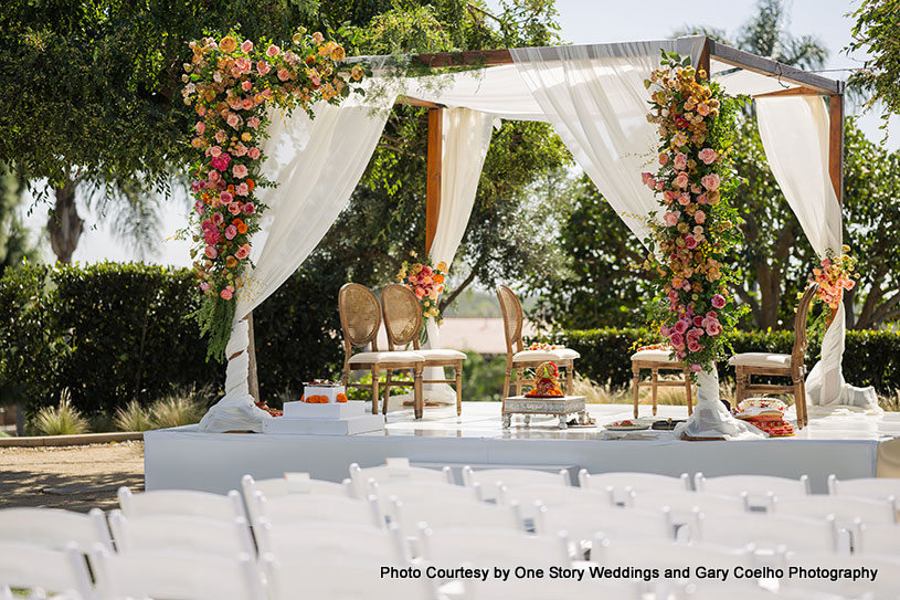 Elegant wedding mandap decoration 
