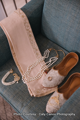 Groom Accessories